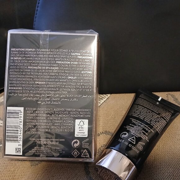 Black Opium YSL Gift Set - Picture 5 of 5